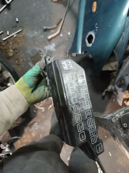 Мицубиси делика 97год