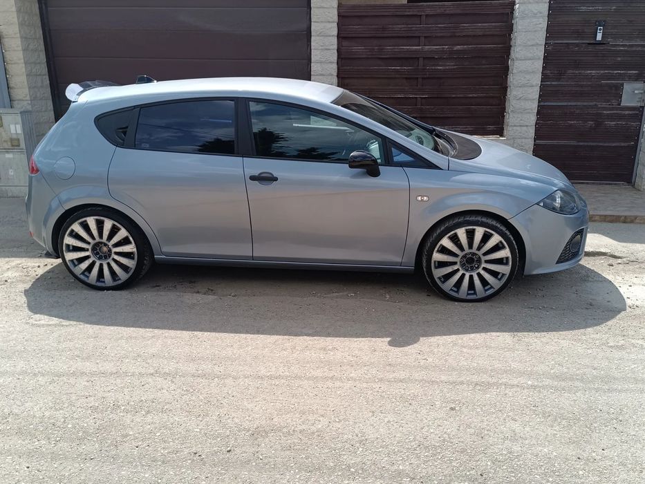 Seat Leon Seat leon 1P  1.9 TDI  , interior negru CUPRA impecabil,soft stage 160