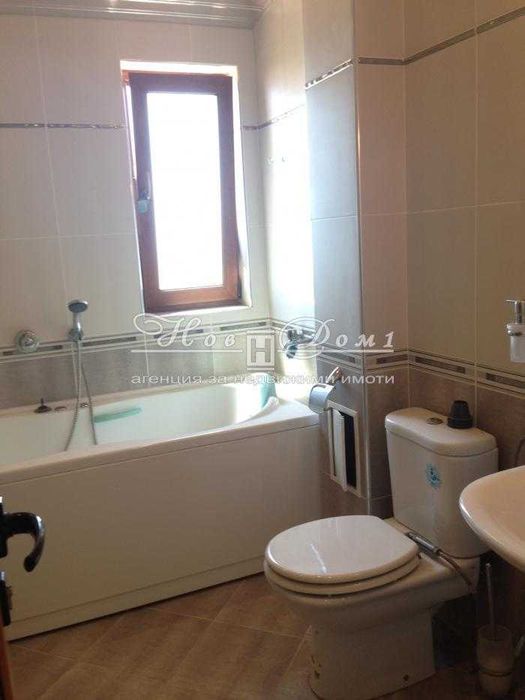 Продава се Тристаен апартамент в Варна, Галата - 158 кв.м за 1254 €/кв.м - Снимка #9