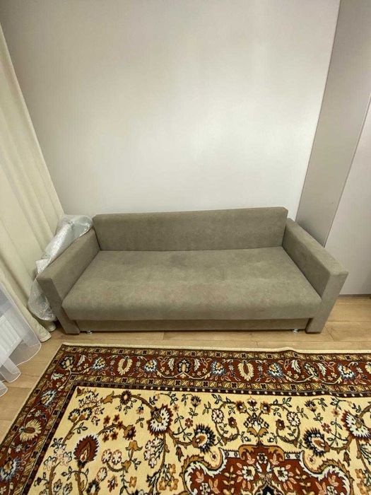 Диван в отличном состоянии