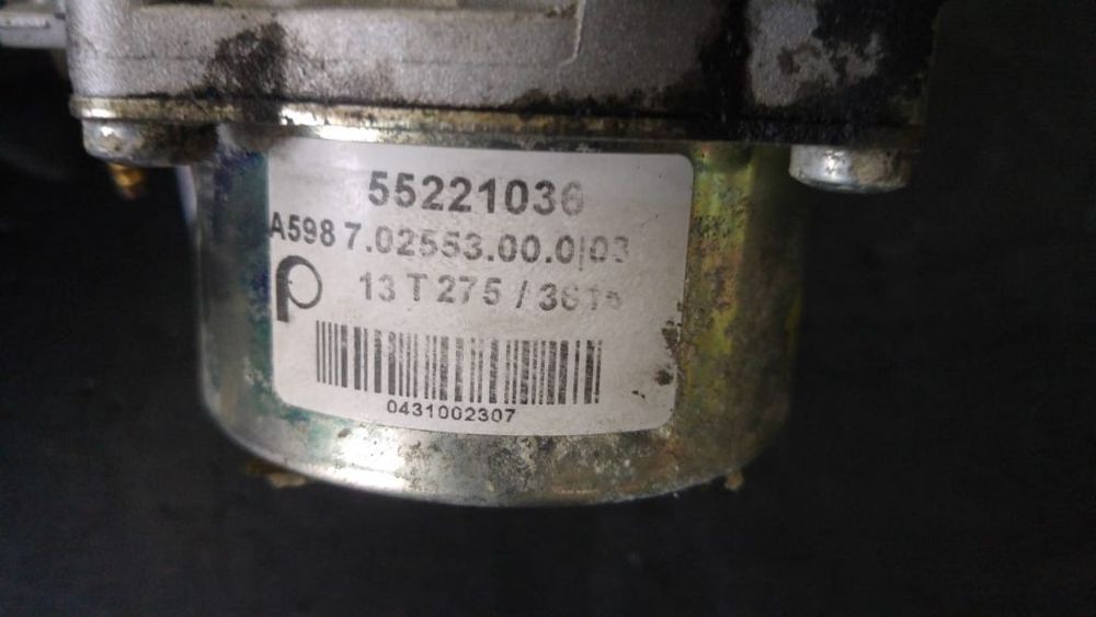 Pompa vacuum 1.3 d multijet 199b4000 fiat 500l 55221036