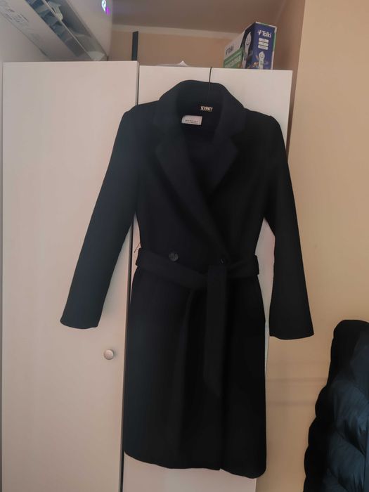 Палто на Bershka размер xs