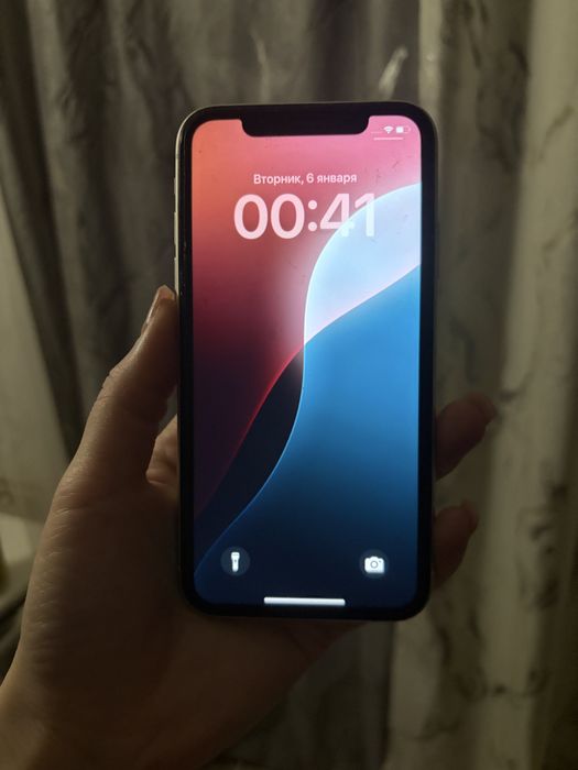 Айфон 11,     80000 мың теңге