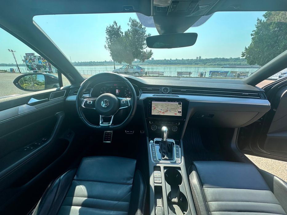 VW Passat Variant R-Line 2.0 TDI 240 CP DSG 4Motion, TVA deductibil