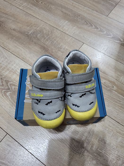 Papuci d.d. step