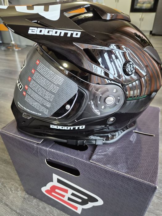 Каска Bogotto V331 Enduro Helmet