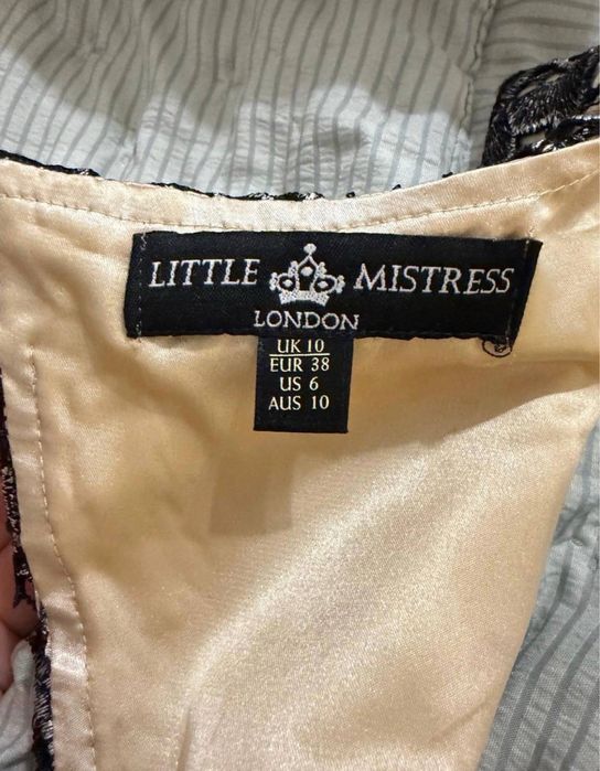 Коктейльное женское платье