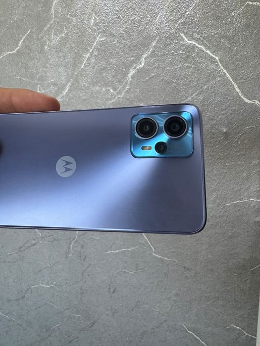 Motorola g13  128гигов