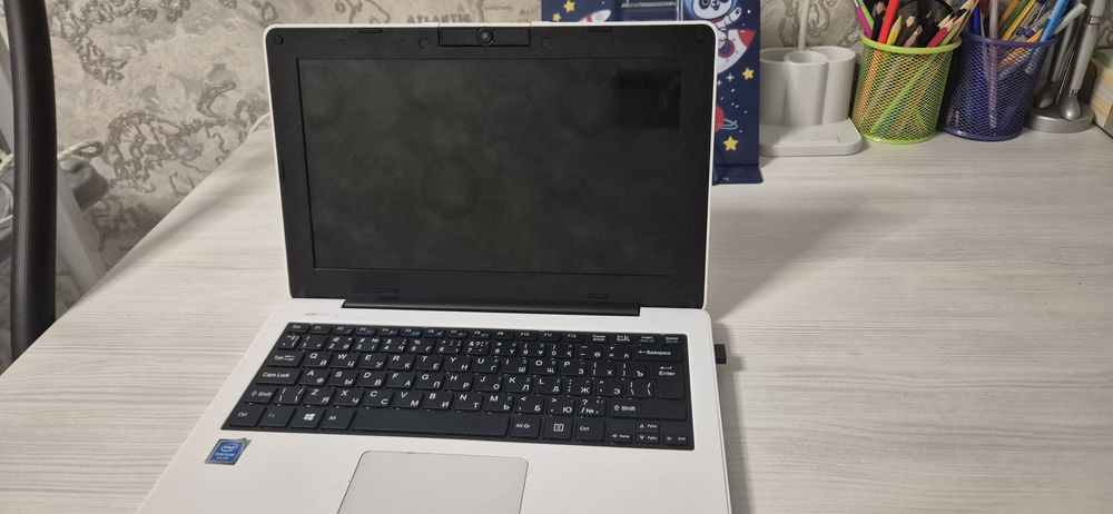 Продам ноутбук Leap T304