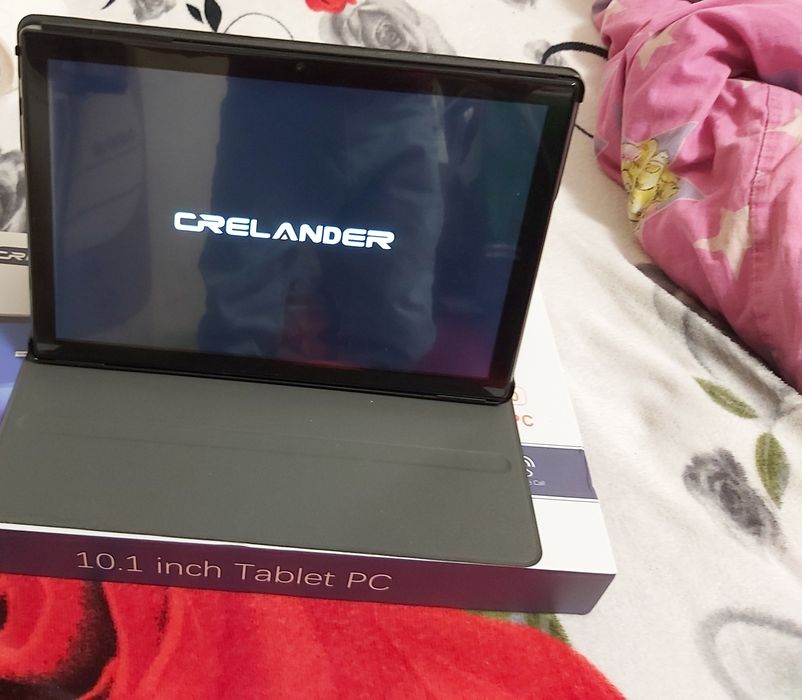 Vând tableta de 512GB memorie interna și 12GB Ram