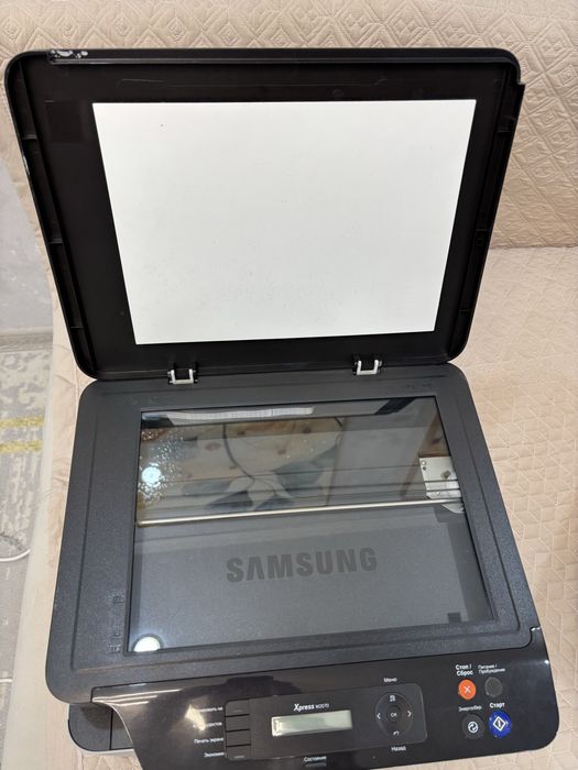 Принтер Samsung Xpress M2070