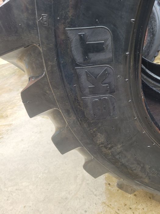 Anvelope Buldo Excavator, BKT 16.9-28 (12ply)