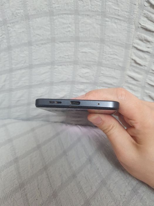 Srochna sotiladi Xiaomi Redmi Note 12 4G 8+8/128Gb Sastayaniya ideal