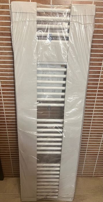 Чисто нова голяма стоманена лира за баня 150/45см 806W