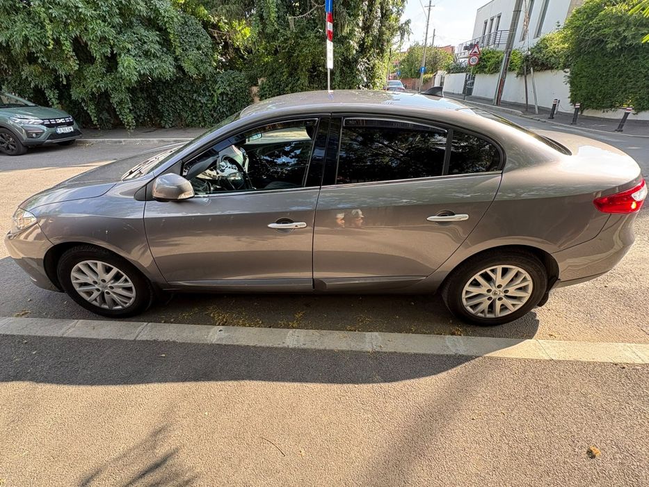 Renault fluence  1.6 și GPL