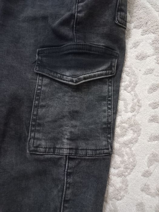 Продам детский джинсы для мальчика