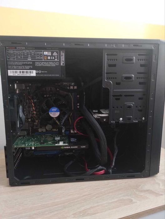 Професионален или гейминг компютър