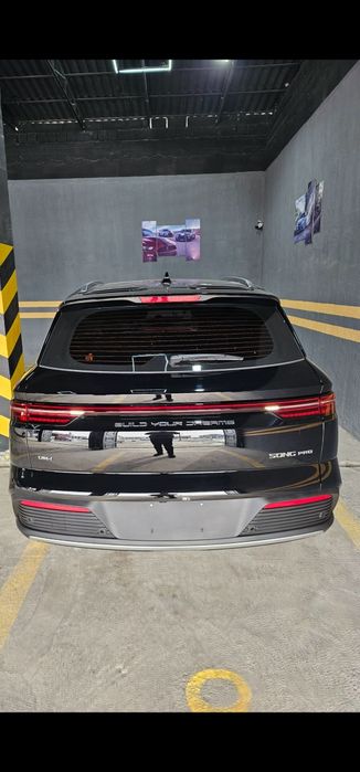 Nomi:BYD song pro DMI