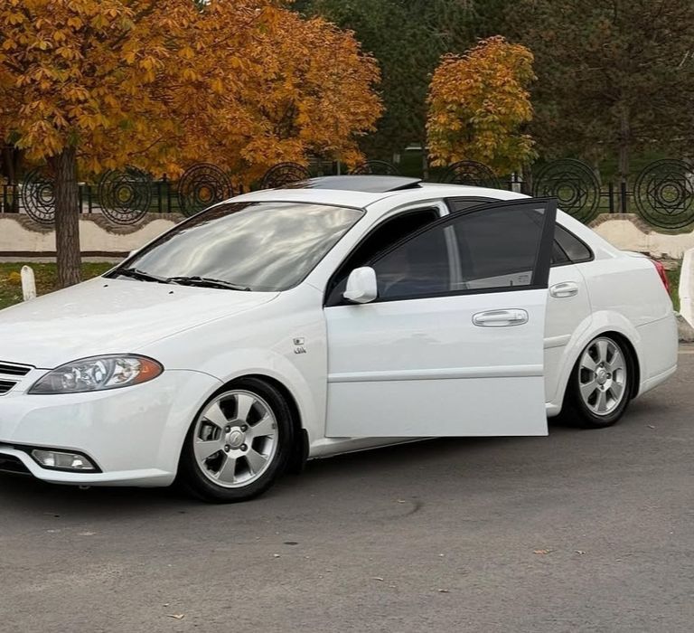 Автомобиль жентра выкуп га берилади бошига 3000  $ коганини 25 ,% дан