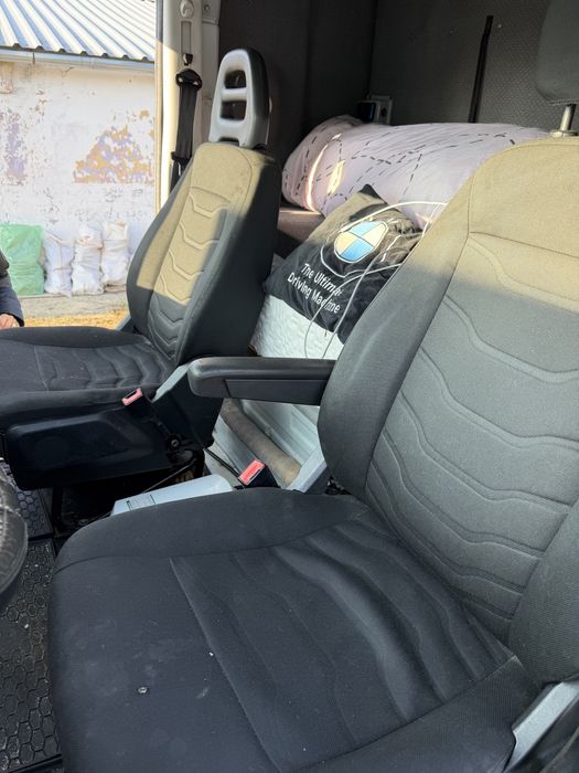 Vand sau schimb Duba Iveco daily  xxl plus remorca 3.5t