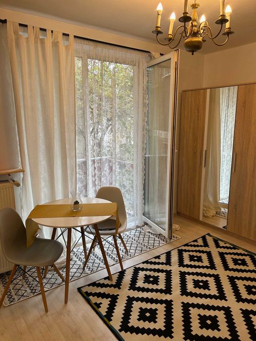 Ofer spre inchiriere Garsoniera Centrul Vechi – IC Bratianu, propriet.