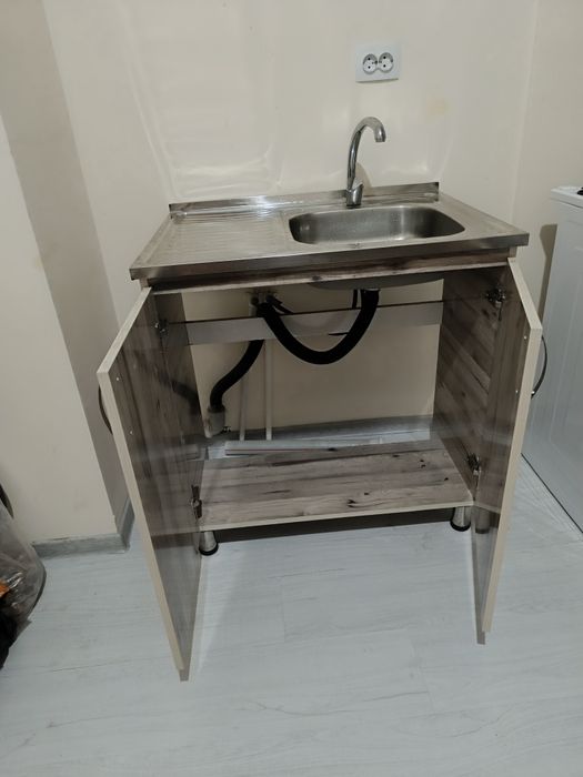 Oshxona mebil ishlatilmagan