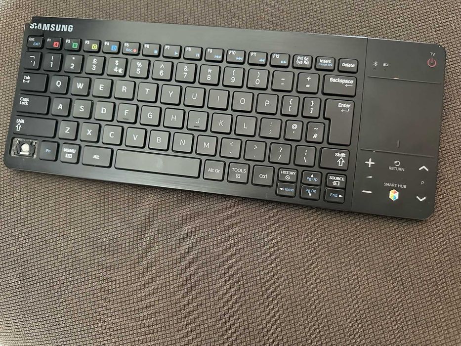 tastatura tv televizor Samsung fara fir wireless keyboard vg kbd1000 aa59-00656a colt spart si 1 tasta lipsa