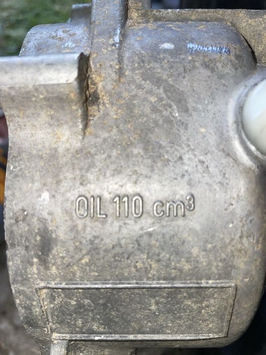 Vând motor de 49CC cu transmisie de 110cc