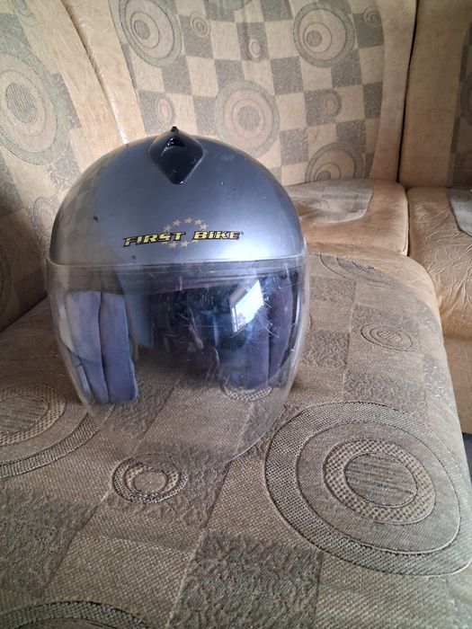 Cască First Bike