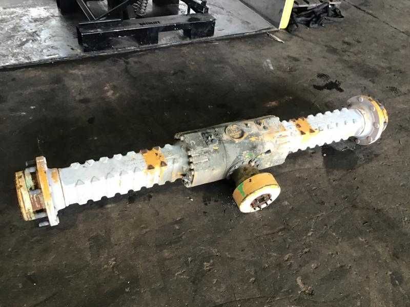 Axa frontală completă Liebherr L514 - Piese de schimb Liebherr