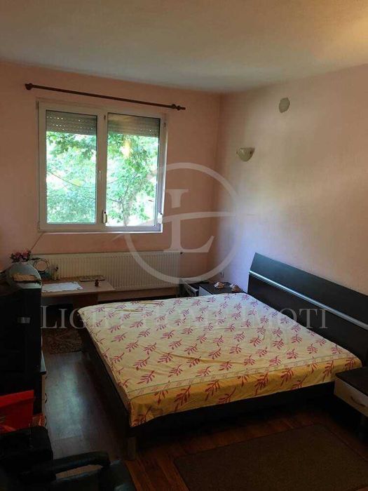 Реф. 3995 Къща с двор Кършияка / Рогошко Шосе