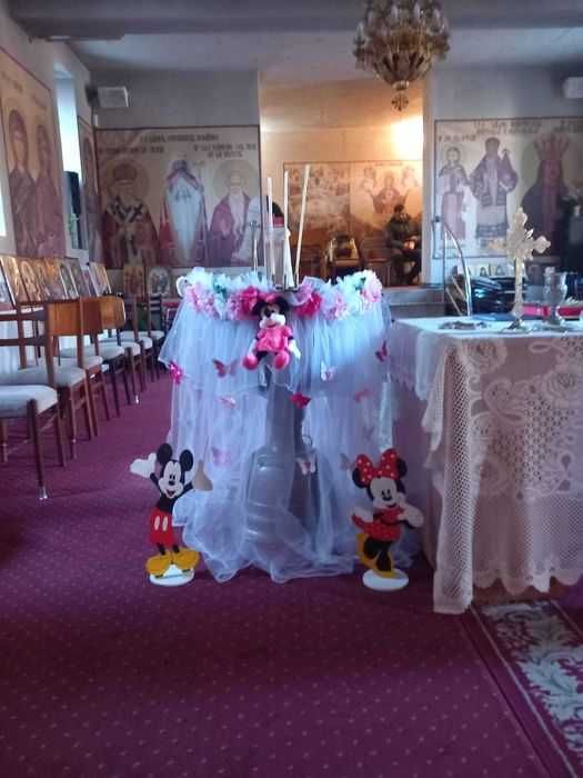 Aranjament botez cristelnita/ decor botez