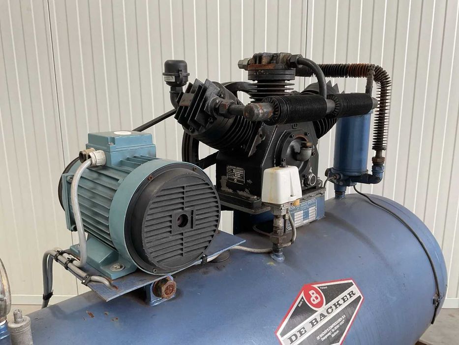 Compresor aer 200L,