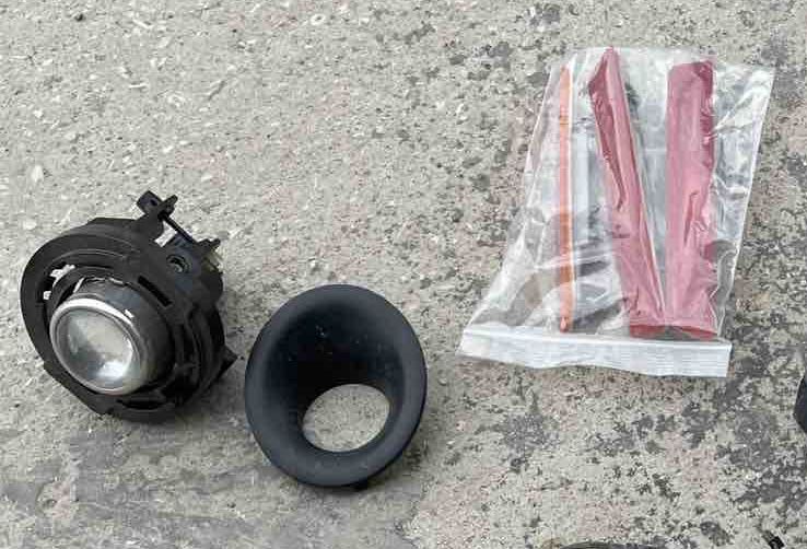 Амортисьор Dodge Challenger  след 2015  халоген,държач броня