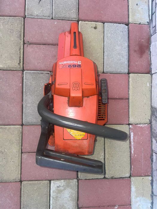 Husqvarna 262 XP – 61,5 cm³ – 3,4 kW