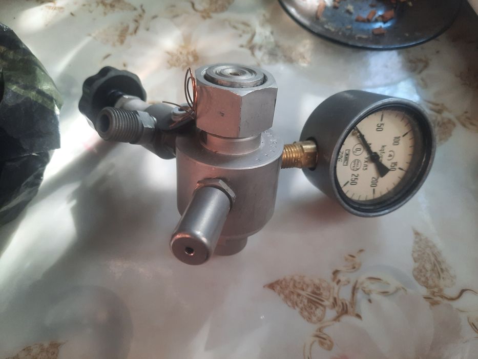 Продам кислородный редуктор