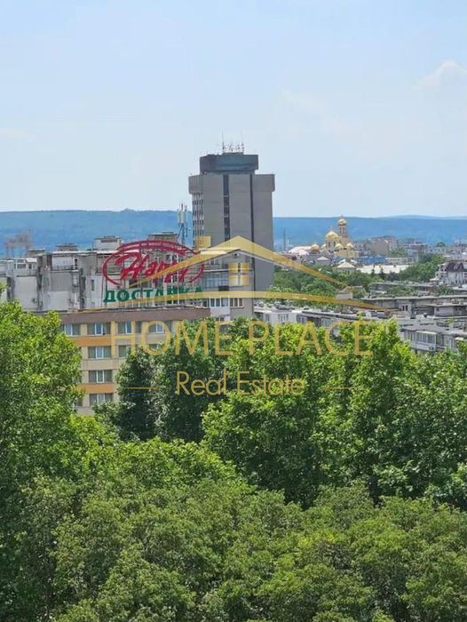 Дава се под наем Тристаен апартамент в Варна, Червен площад - 71 кв.м за 561 € - Снимка #6