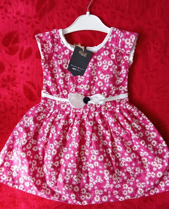 Платье,комбинезон для новорожденных