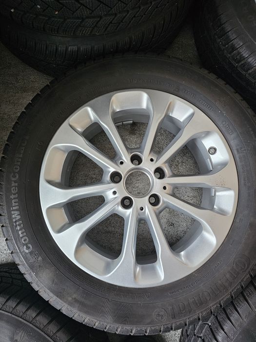 Jante originale Mercedes GLA r17 cu cauciucuri de iarna