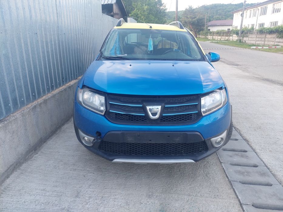 Dezmembrari Dacia piese Dacia sandero stepway 2015