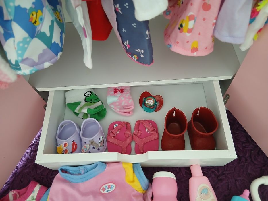 Кукла baby born с дрехи и аксесоари