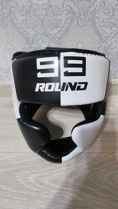 Шлем для единоборств