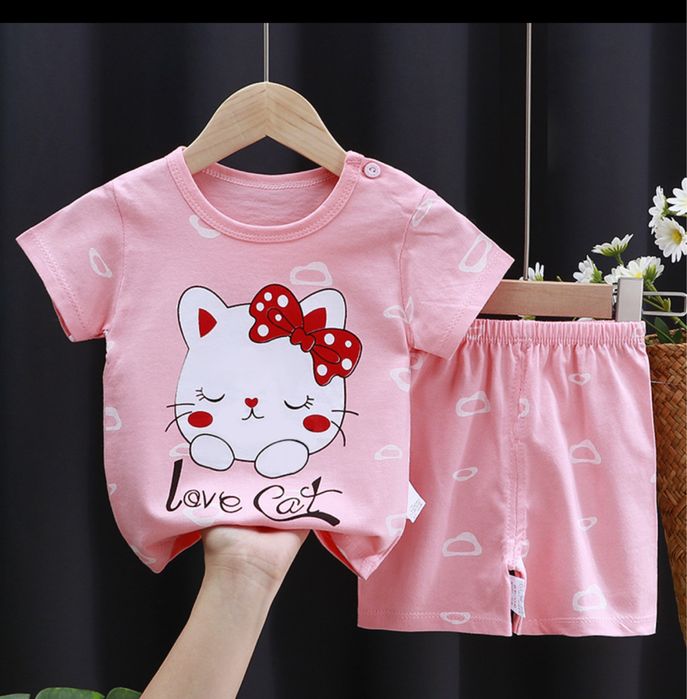 Одежда для девочек