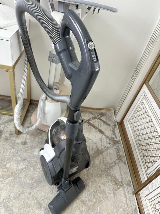 Продам пылесос LG