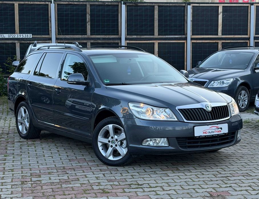 SKODA Octavia 2012