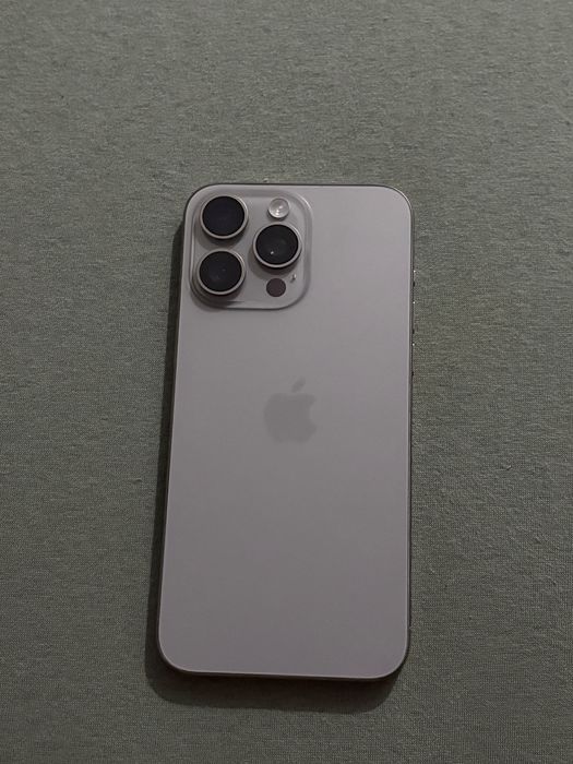 Продам iPhone 15 pro max