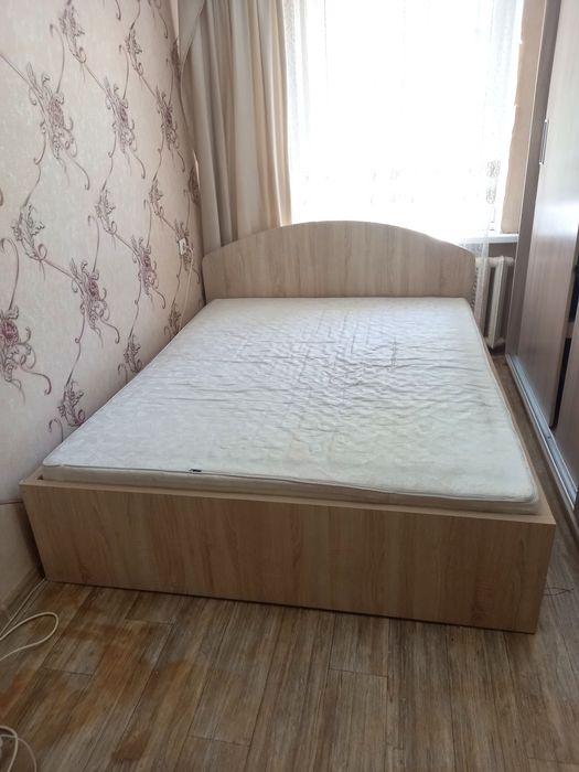 Кровать полуторка