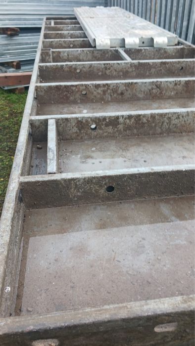 Schela de constructii 23€ m4, discutabila