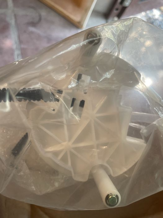 Топливный фильтр в сборе