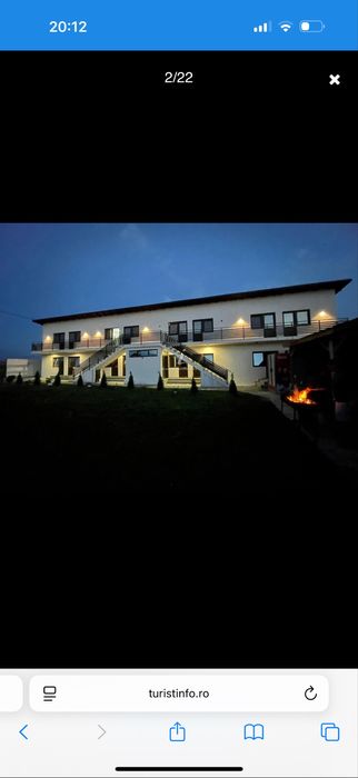 Închiriez 16 camere duble, cu băi proprii, în Corbu